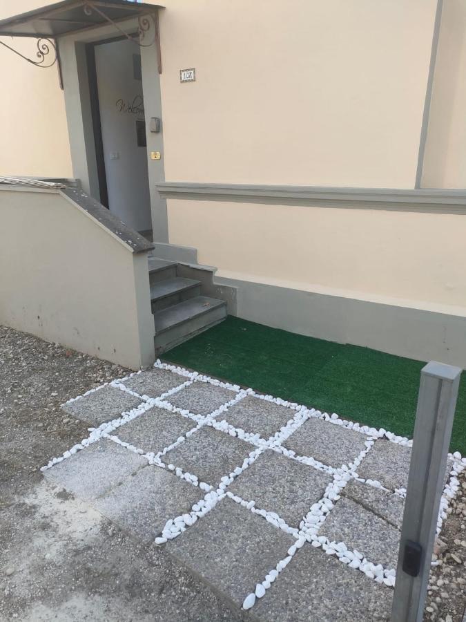 Hotel La Finestra Sul Viale Pisa Exterior foto